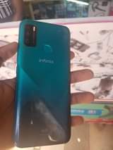 A picture of infinix hot 10 play 32gb 2gbram