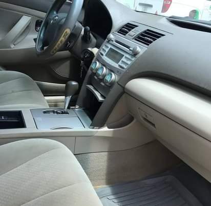 A picture of TOYOTA CAMRY