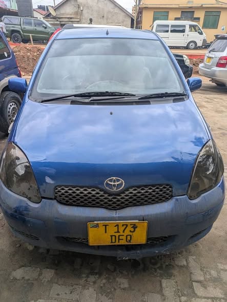 A picture of Vitz Old