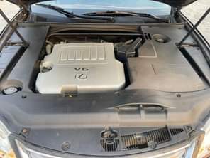 A picture of This is pristine clean lexus es350 2010 model first registration