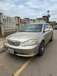 A picture of QUICK SALE EXTREMELY CLEAN USED TOYOTA COROLLA LE 2004 MODEL