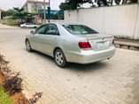 A picture of TOYOTA CAMRY 2006