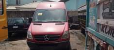 A picture of Mercedes sprinter van long char