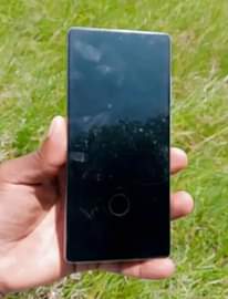 A picture of SAMSUNG NOTE 20
