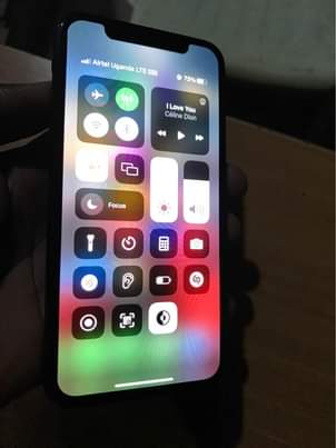 A picture of iPhone X 64 GB