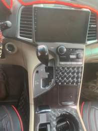 A picture of Toyota Venza 2011 model Not first body pan basic option