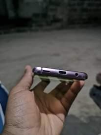 A picture of Samsung s9
