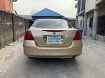 A picture of Honda Accord DC 07 Price 950k from owner settlement 70k