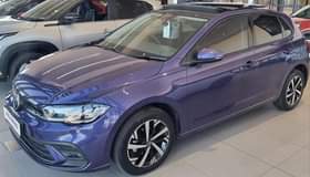 Kobus B.