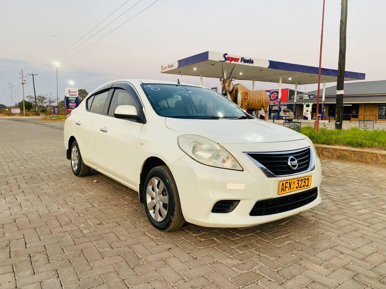 used nissan tiida