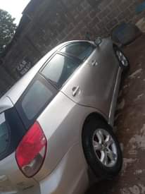 A picture of Toyota matrix 04