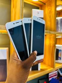 A picture of Vivo y67 gb64 ram4