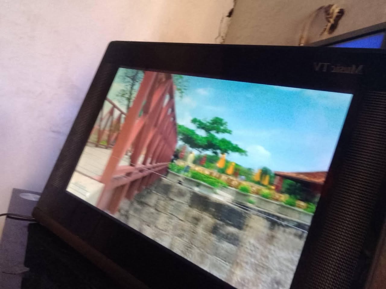 tvs