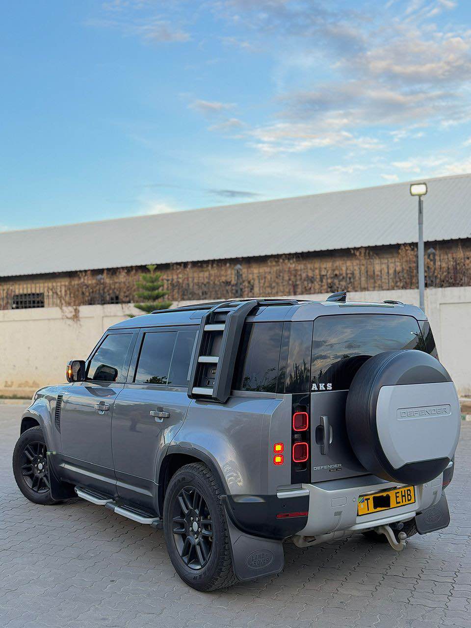 A picture of DEFENDER