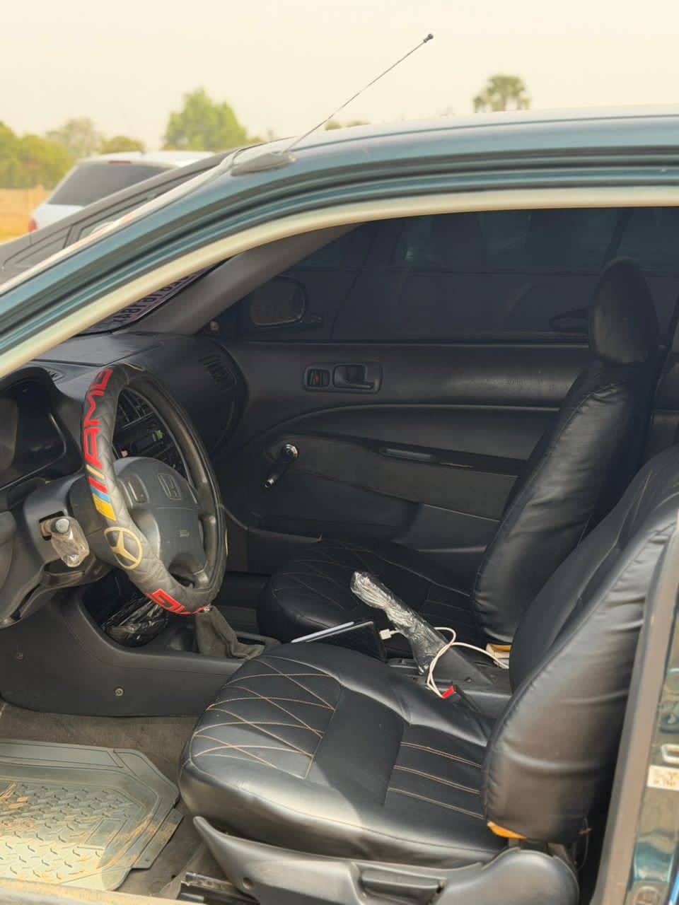 A picture of 08146991340 EXTREMELY CLEAN NG USED HONDA CIVIC EYE COUPE MANUAL