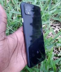 A picture of Google pixel 4xl 64Gb PRICE 275 000 ONLY
