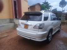 A picture of HARRIER LEXUS 
