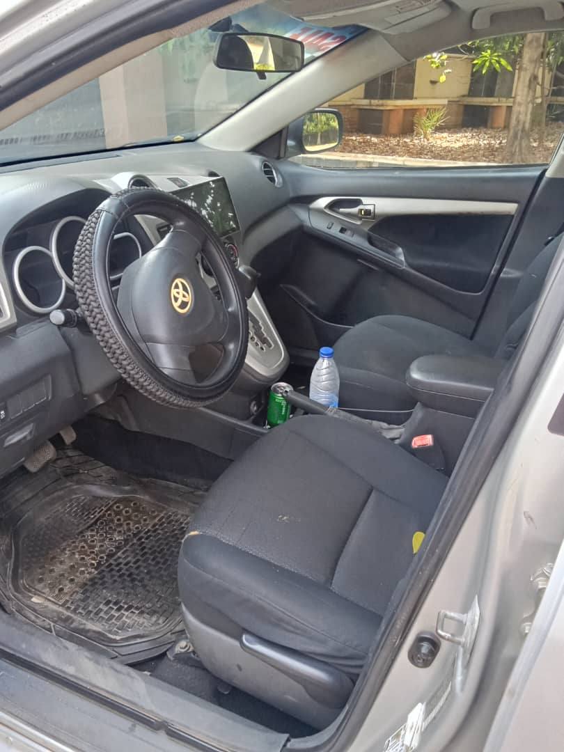 A picture of 2009 Toyota Matrix Sport Engine gear Ac is excellent Location