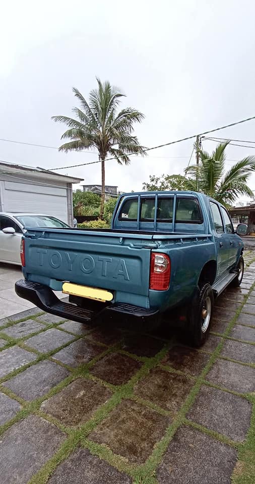 toyota hilux