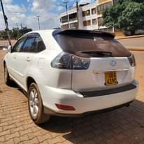 A picture of LEXUS RX300 23M