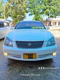 A picture of Contant 0713818761 Toyota Crown 12Milioni