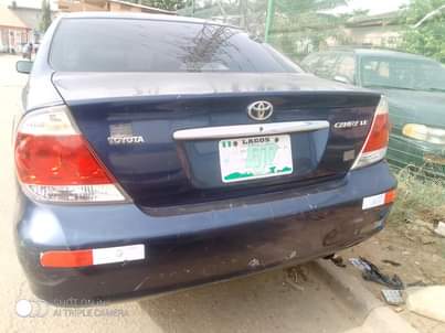 A picture of Toyota Camry 2005 2006 model Nigeria used