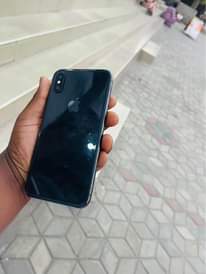 A picture of Iphone x gb 64 battery healthy 96 no Face ID