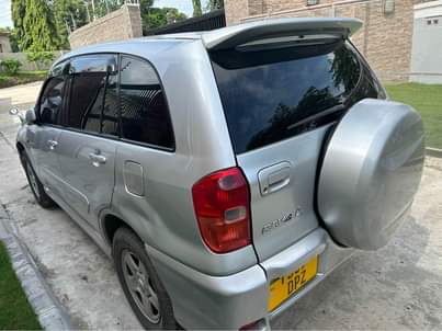 A picture of Toyota rav4 kilitime