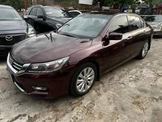 A picture of HONDA ACCORD 2014
