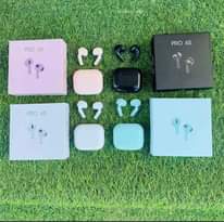 A picture of Bluetooth Earpods