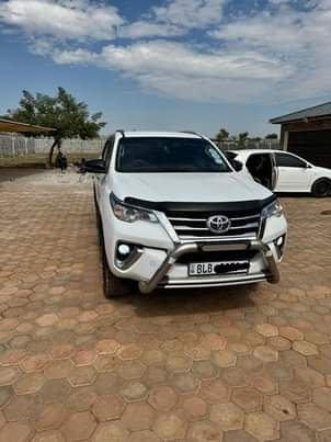 used toyota fortuner