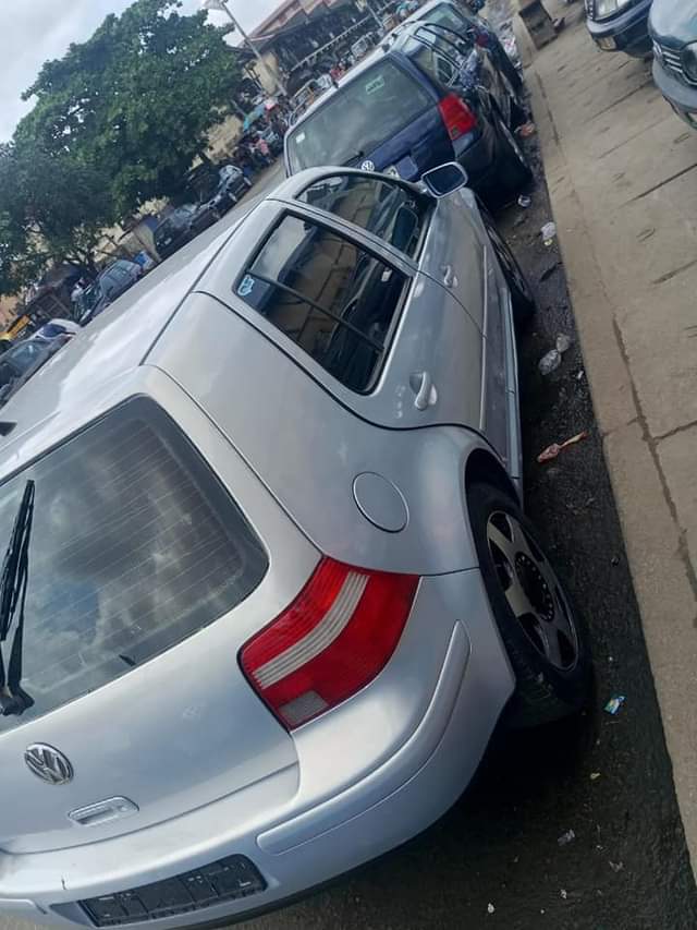 A picture of Tokunbo standard Excellent working Engine Gear selecting well Chilling Ac