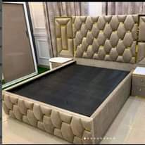 A picture of Bed sofa bei kuanzia 180k 220k nazaidi ya Bei hizi