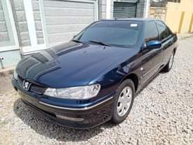 A picture of PEUGEOT 306