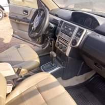 A picture of Nissan X Trail 2006 sound engine and gear Ac need