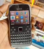 A picture of NOKIA E72