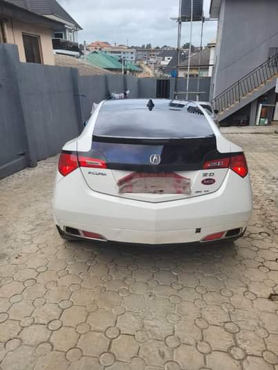 A picture of Acura ZDX 2011