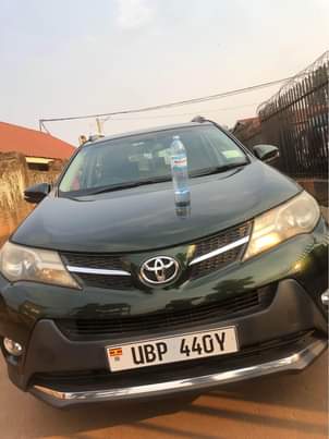 A picture of RAV4 hybrid model 2014