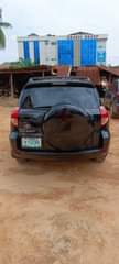 A picture of very neat Toyota RAV4 2007 model buy and drive