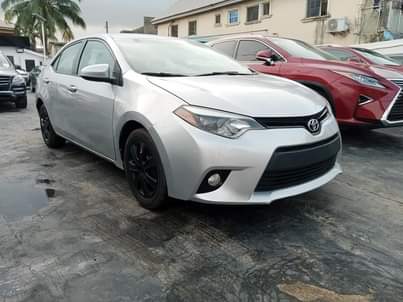 A picture of 2015 Toyota Corolla LE