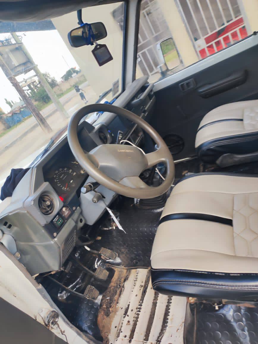 A picture of TOYOTA LANDCRUISER HARD TOP