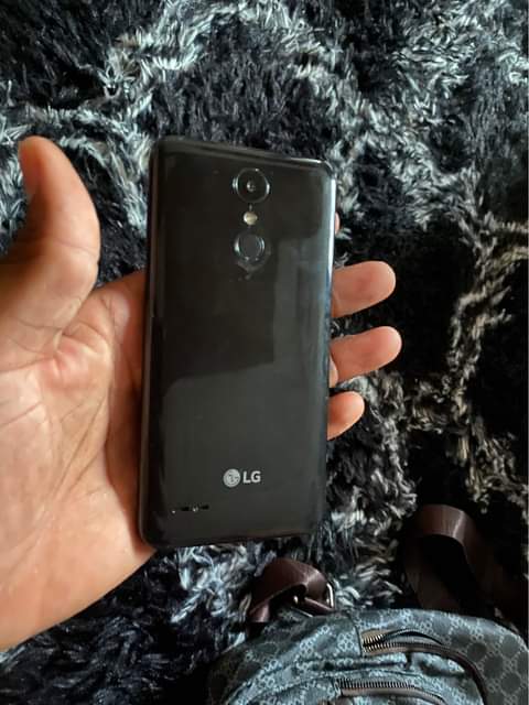 lg