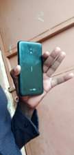 A picture of Nokia 2.2 with some cracking but working fine. 16gb memory
