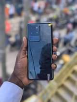 A picture of Samsung s20 ultra 5G