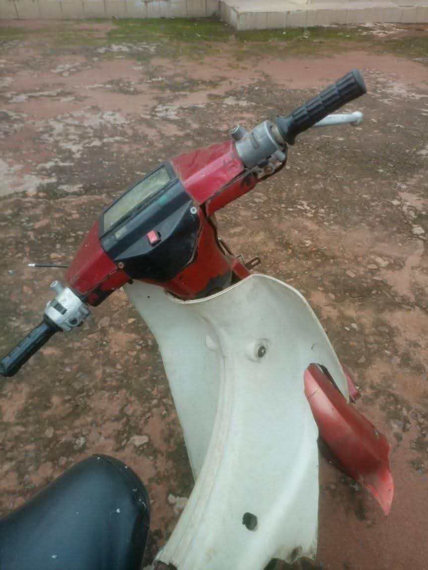 A picture of Cy 80 motorcycle