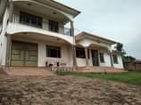A picture of 300mHouse on sale 300m located at kajjansi munyonyo express kanaba