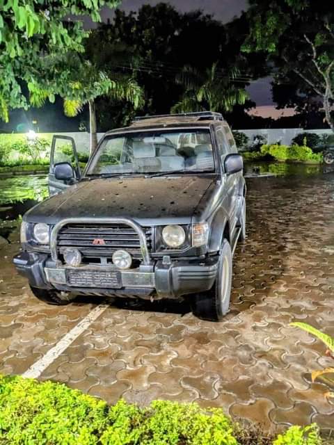 used mitsubishi pajero