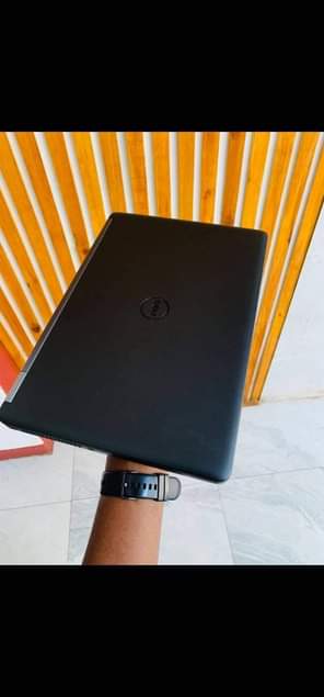 classifieds/laptops