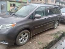 A picture of 2012 TOKS STANDARD SIENNA 8M