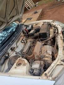 A picture of car Rava 4